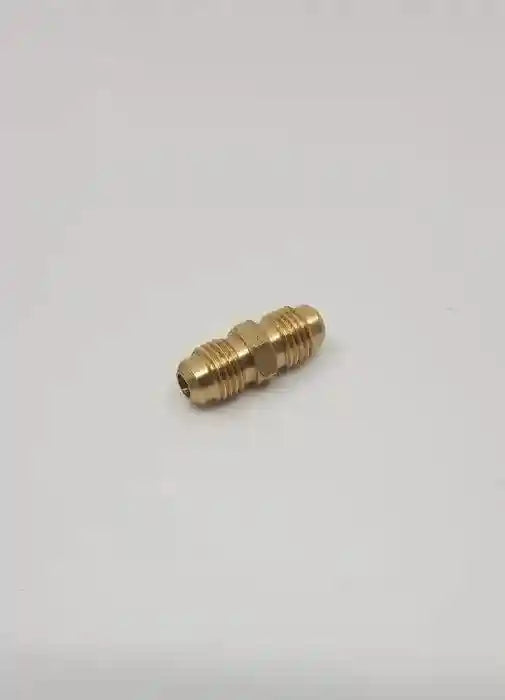 Brass Gas fitting 1-4 Flare Double Union for 1-4 Flare 01-1703 - Everything Caravans