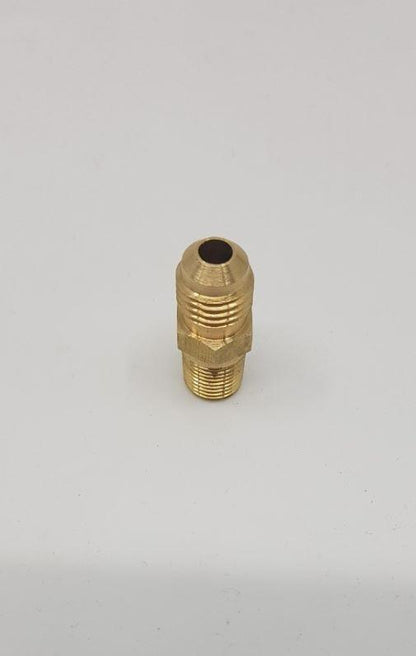 Brass Gas fitting 1-4 Flare Union for 1-8 Thread 01-.706 - Everything Caravans