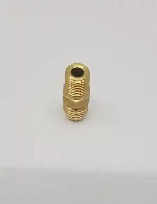 Brass Gas fitting 1-4 Flare Union for 1-8 Thread 01-.706 - Everything Caravans