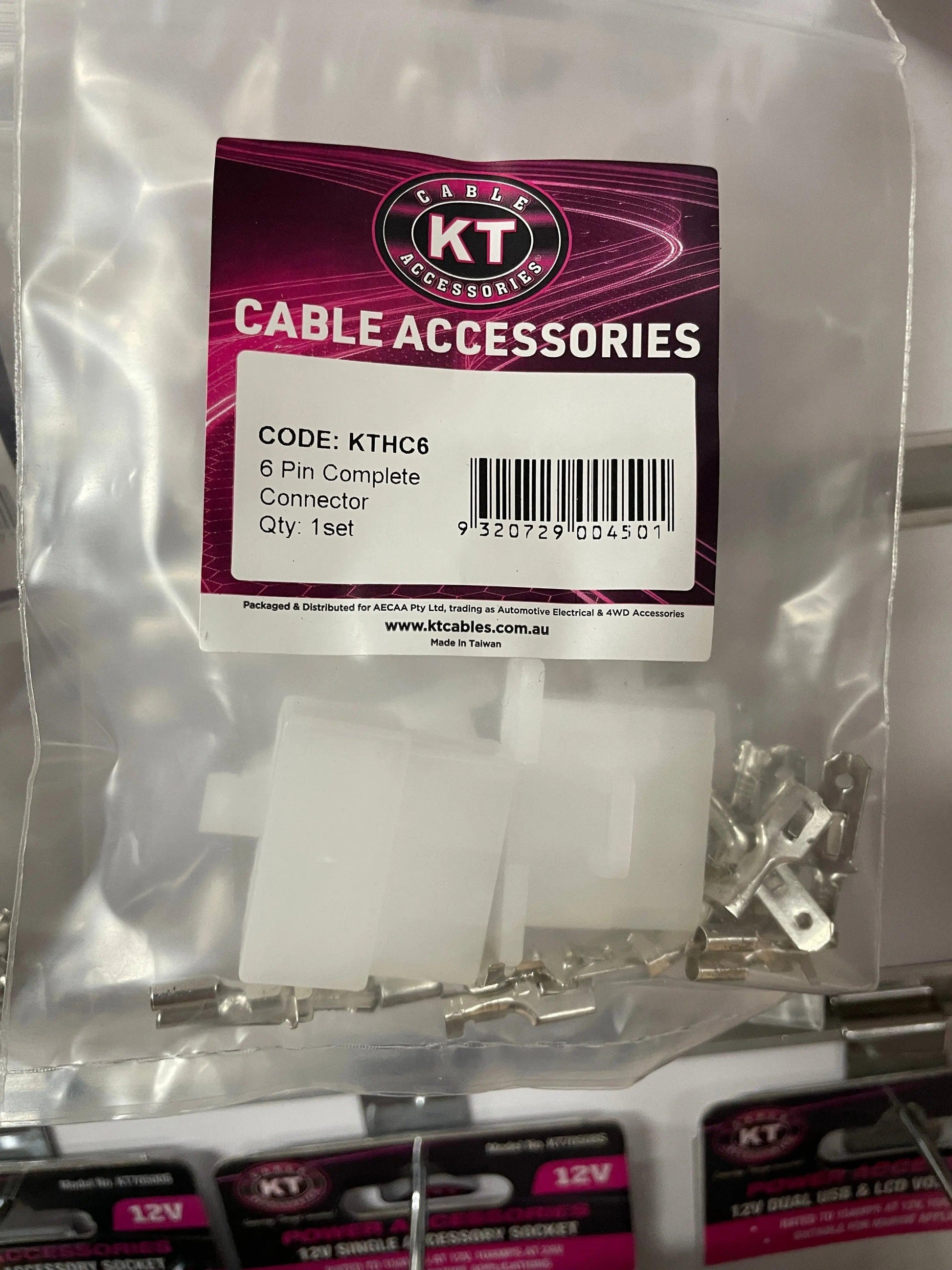 Complete Qk Series Connector - 6 Pins - Everything Caravans