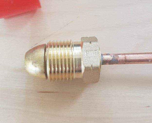 Copper Pigtail Gas Hose 700mm POL fitting and 1-4 inverted Flare - Everything Caravans