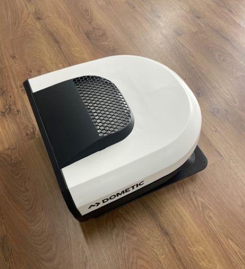 Dometic Dust Reduction System DRS Roof Hatch - Everything Caravans