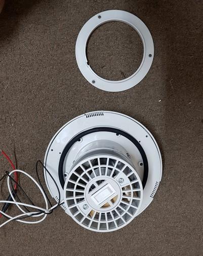 Dometic Gy11 Roof Ventilation 12v for Bathrooms and Kitchens - Everything Caravans