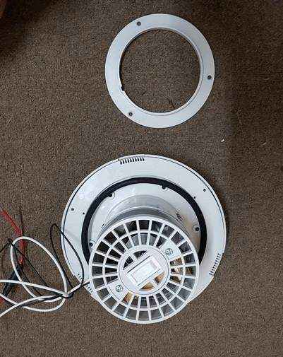 Dometic Gy11 Roof Ventilation 12v for Bathrooms and Kitchens - Everything Caravans