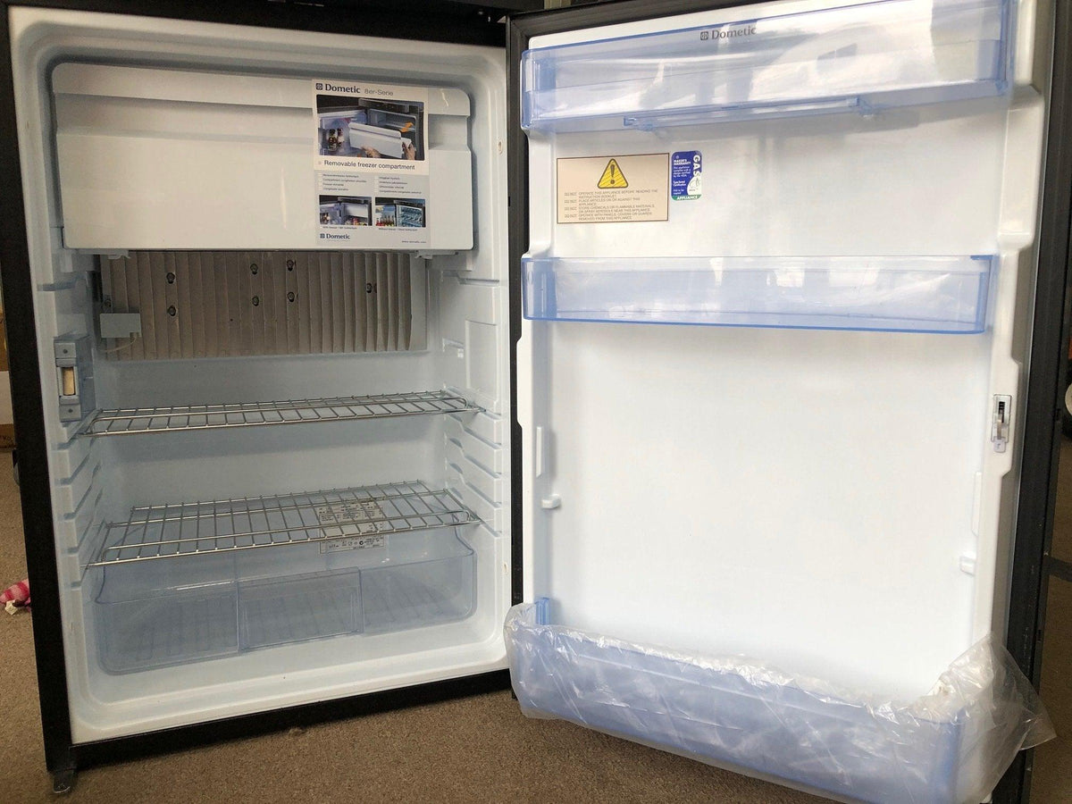 Dometic RM8501 106lt 3Way Fridge Second Hand Fridge Last One