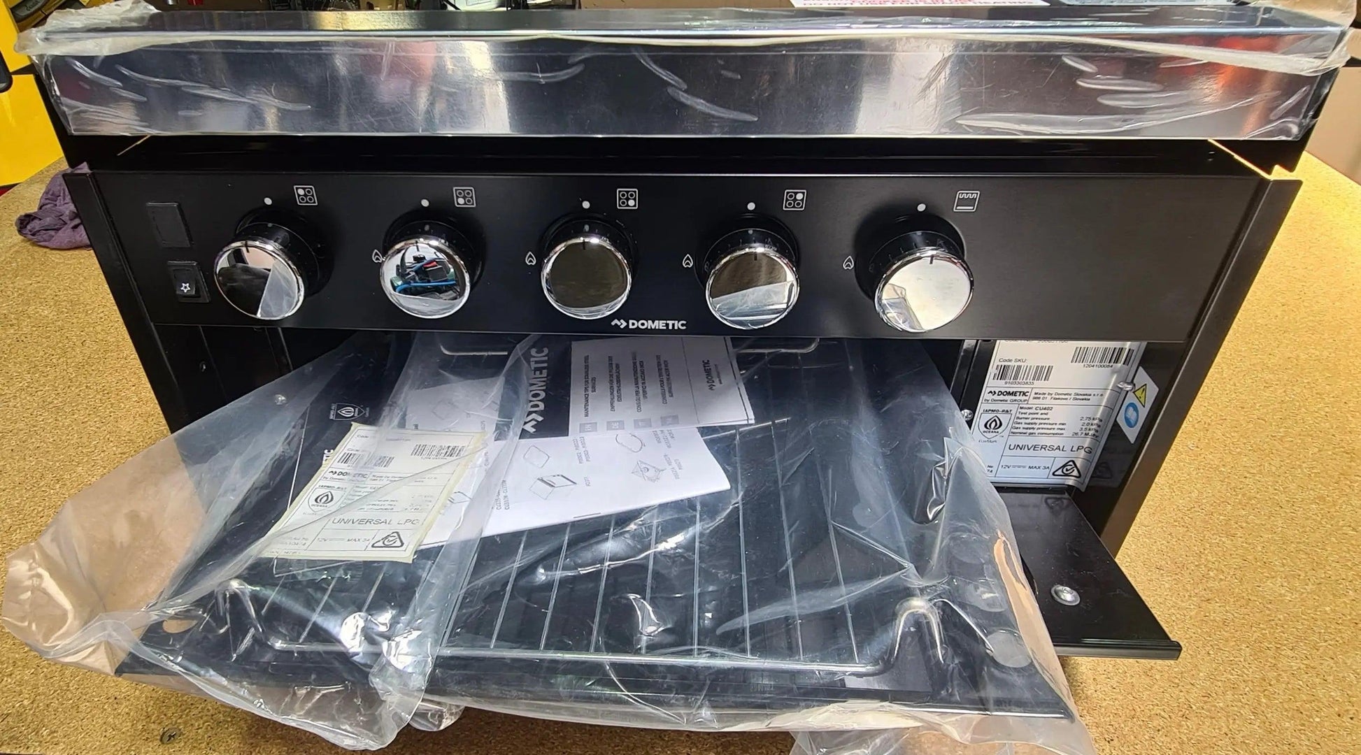 Ex-Display Dometic Smev Cooktop and Grill - Everything Caravans