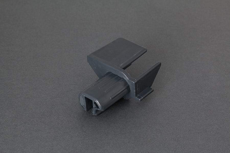 FIAMMA CLIP SYSTEM R-H PLASTIC CASE INSERT. 98655-498-OLD04738-01A Fiamma