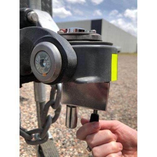 Milenco Hitch Lock for DO35 Coupling and Off Road Hitches - Everything Caravans