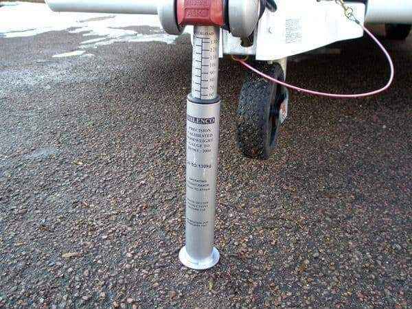 Milenco Tow Ball Weight Scales Nose Weight Gauge Caravan - Everything Caravans