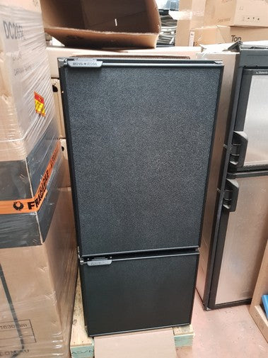 Nova Kool RFU6800 DC 193 Litre Upright Fridge Freezer NovaKool
