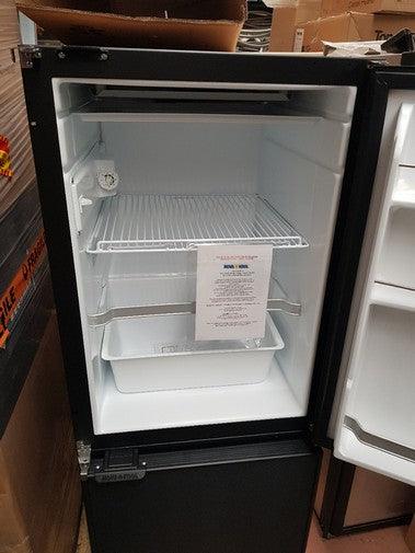 Nova Kool RFU6809 DC 173 Litre Upright Fridge Freezer - Everything Caravans