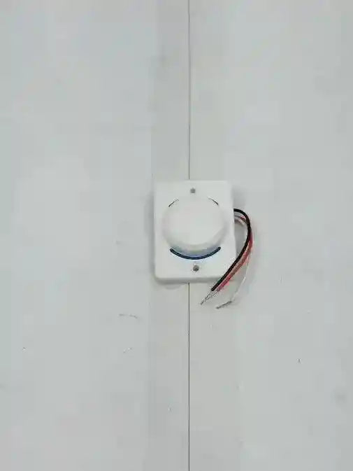 Usb Flushmount Charger Wall Mount Point - Everything Caravans