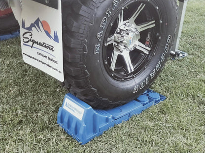 Oziblocknchock - Basic Kit for Single or Twin Axle - Everything Caravans