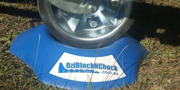 Oziblocknchock - Jockey Dock with Carry Handle - Everything Caravans