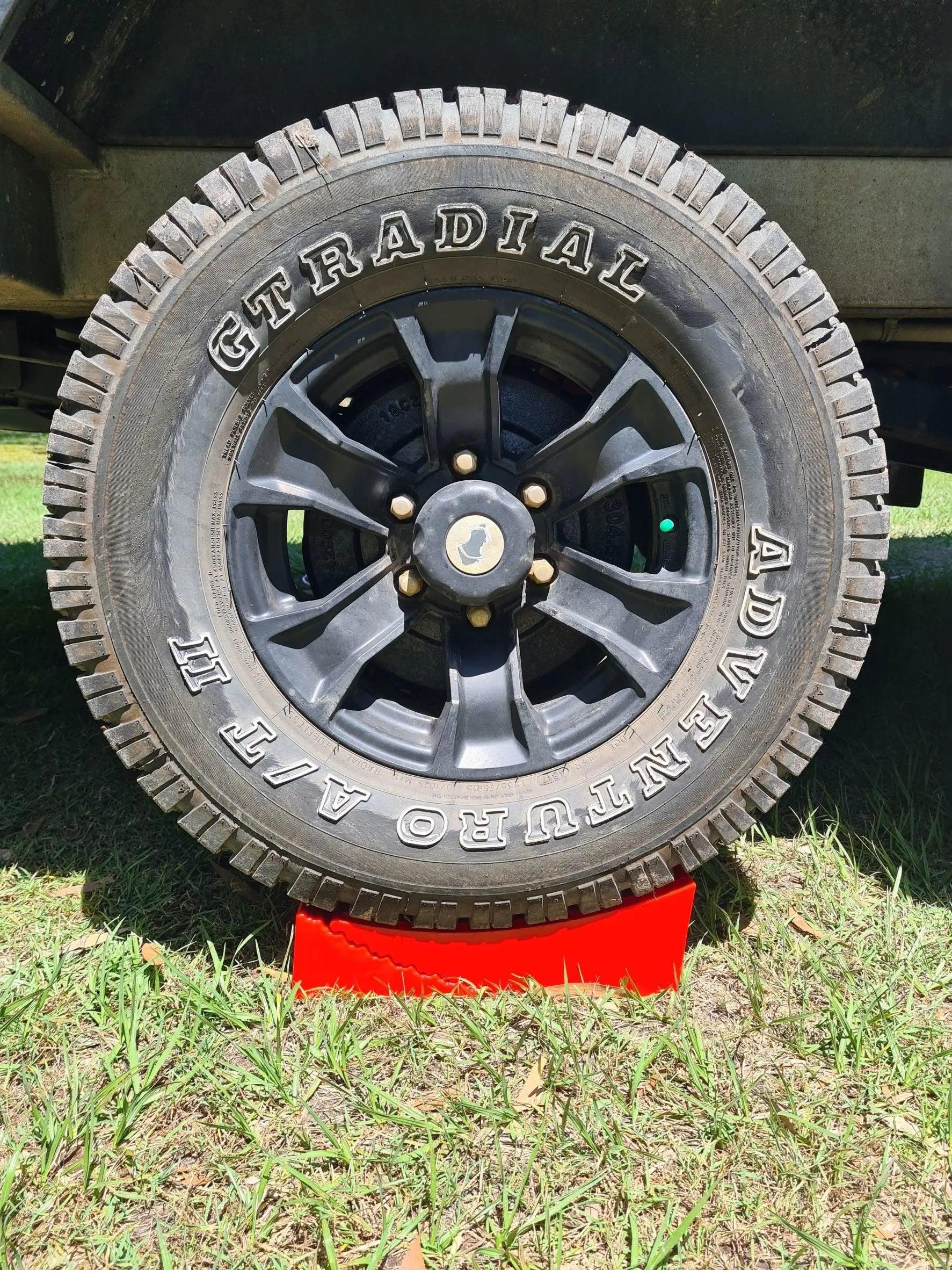 Redfoot Camper Leveller Ramp for Caravan RV Motorhome One Pair - Everything Caravans