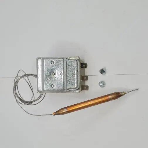 Tstat 20A 240v 0-40 Deg C SPDT Sensor 104 x 8mm Capillary 890mm - Everything Caravans