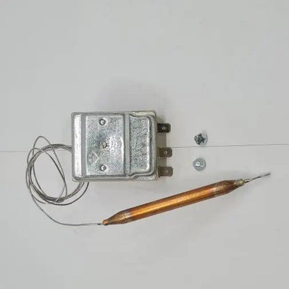 Tstat 20A 240v 0-40 Deg C SPDT Sensor 104 x 8mm Capillary 890mm - Everything Caravans