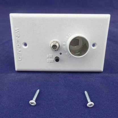 Winegard White 12v Socket Wall Plate and amplifier - Everything Caravans
